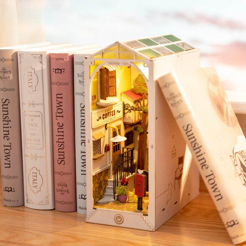 Sunshine Town - DIY Book Nook - PuzzleWunder
