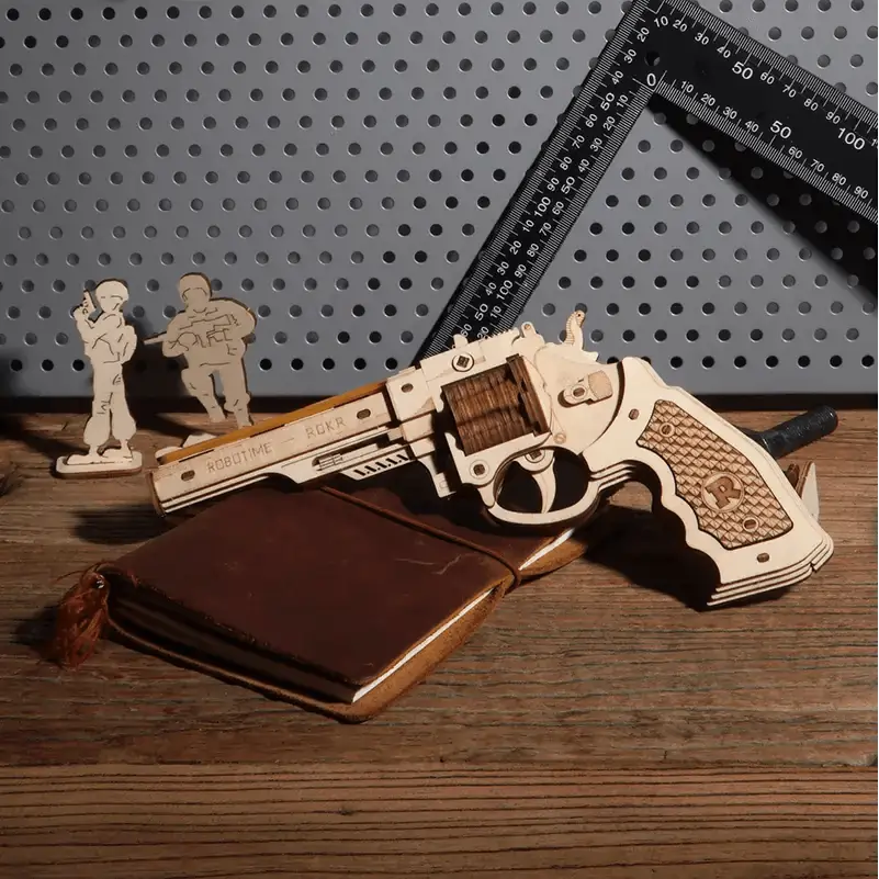 Corsac M60 Justice Guard Gun - 3D Wooden Puzzle - PuzzleWunder
