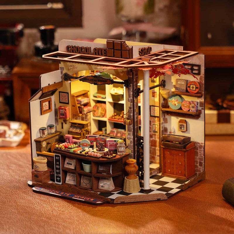 Henry's Chocolate Shop - DIY Miniature House - PuzzleWunder