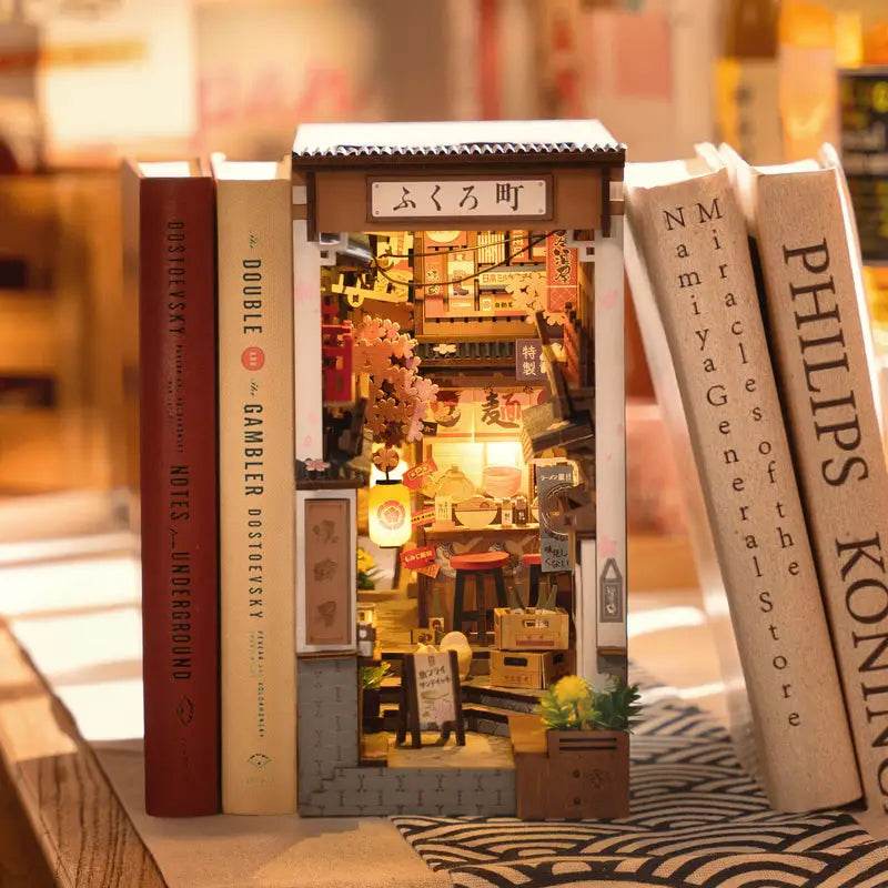 Sakura Wine Alley - DIY Book Nook - PuzzleWunder