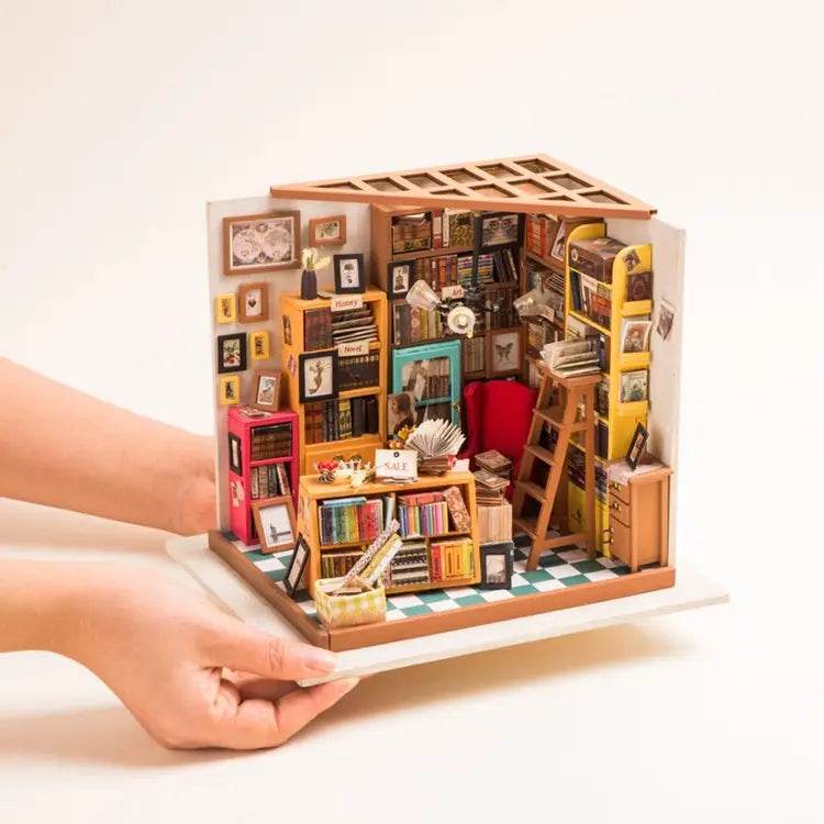 Sam's Study Library - DIY Miniature House - PuzzleWunder
