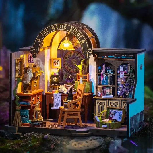 The Magic Study - DIY Miniature House - PuzzleWunder