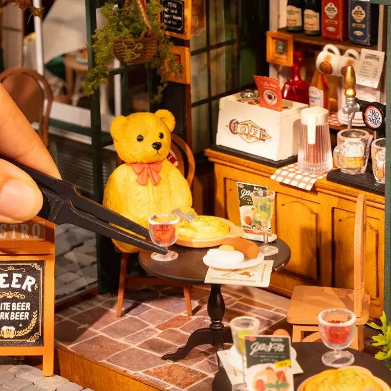 Tipsy Restaurant - DIY Miniature House - PuzzleWunder