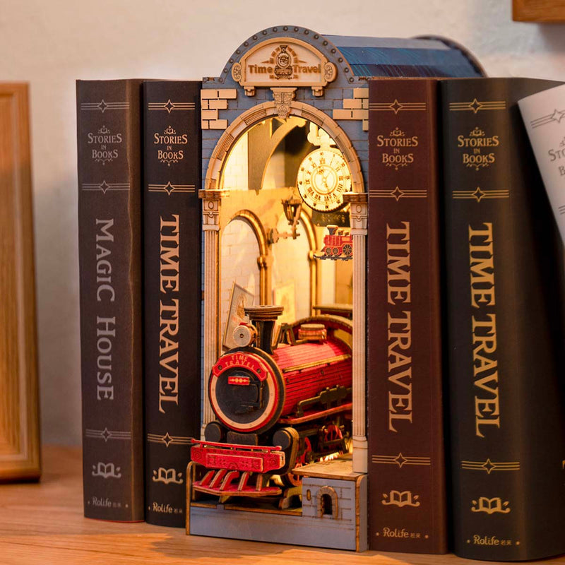 Time Travel - DIY Book Nook