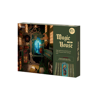 Magic House - DIY Book Nook