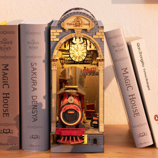 Time Travel - DIY Book Nook