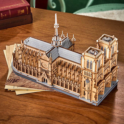 Paris Cathedral - 3D Wooden Puzzle - PuzzleWunder