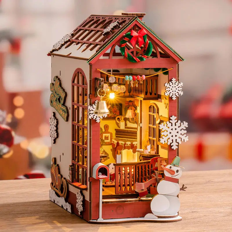 Christmas Street - DIY Book Nook - Book Nook
